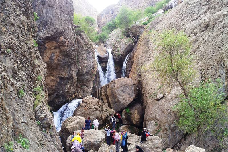 تنگه ازنادر