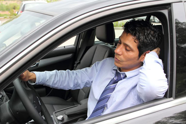 خوابآلودگی راننده خستگی تصادف رانندگی ارتعاش خودرو