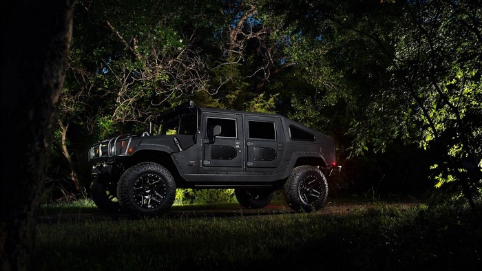 Hummer H1 Launch Edition