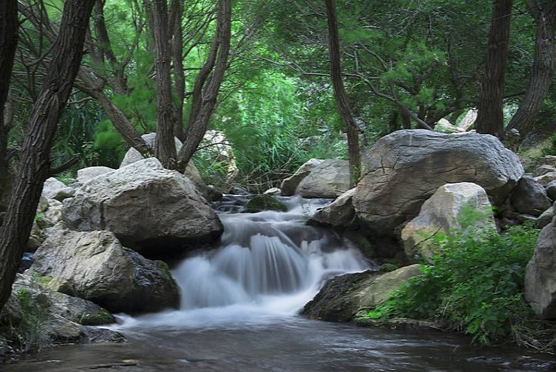 تنگه عزیزآباد