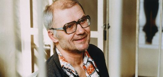 آندری چیکاتیلو قاتل سریالی