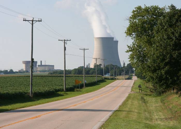 نیروگاه هسته ای